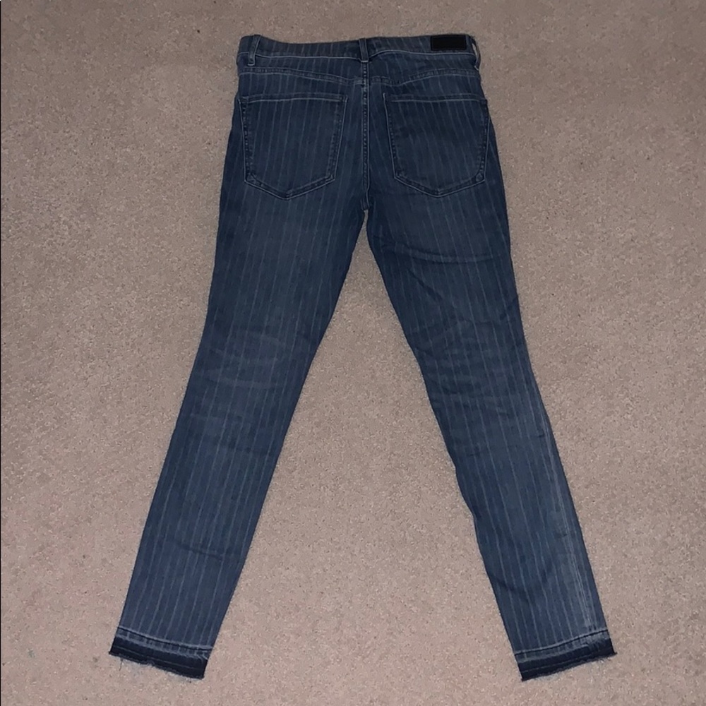 Express High Rise Jeans - Picture 4 of 6